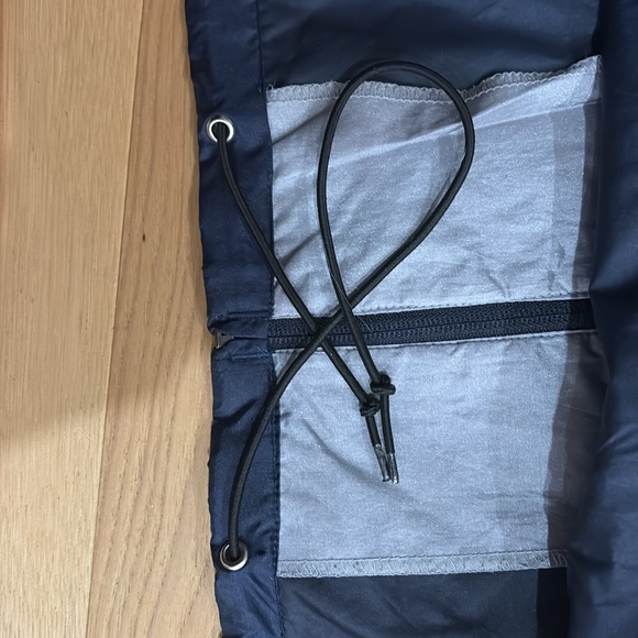 Vintage FIVE ALIVE windbreaker with zipper hood - Picture 8 of 9